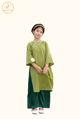 ao-dai-cach-tan-cho-be-gai-12-tuoi